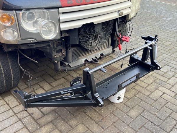 Winch Bumper for L322 02 - 05 - Image 2